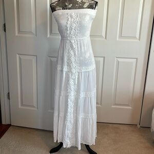 Boho Tiered White Maxie Sleeveless Tube Top Style Lace Dress S